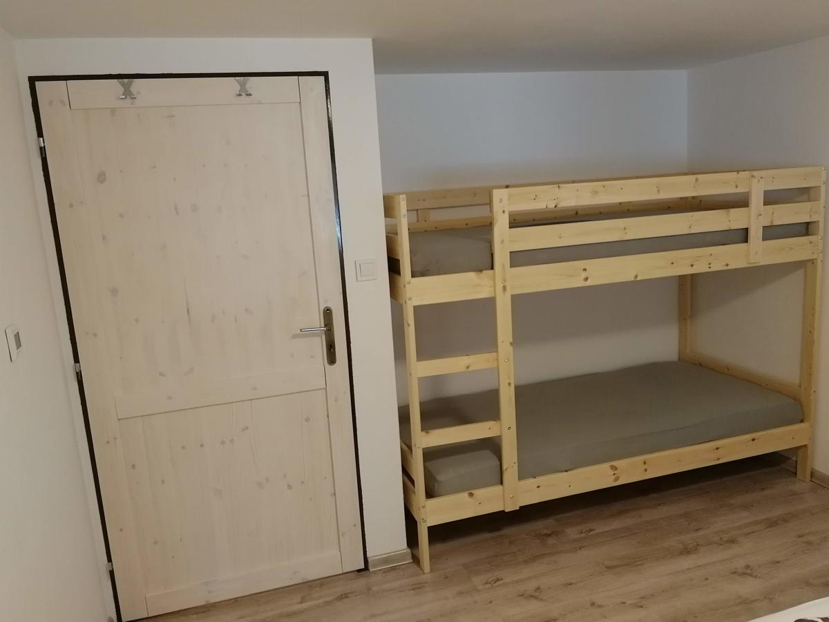 Apartman Zebra Ruzomberok Ngoại thất bức ảnh